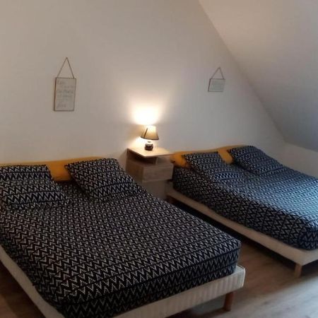 Готель Le Relais De Poste Orbigny Екстер'єр фото